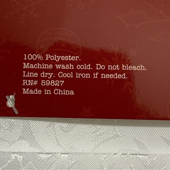 Holly Homes Table Runner Silky Damask Holiday Dressy White 13 in x 72 in - Picture 9 of 11